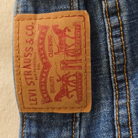 Levi's 711 Skinny Jean - Picture 5 of 7